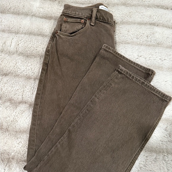 Abercrombie & Fitch 90s Straight Ultra High Rise Brown Denim Jeans Womens 28 6s - Picture 6 of 7